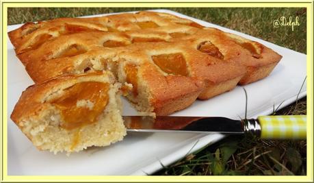 Financier géant à la mangue Financier géant à la mangue
