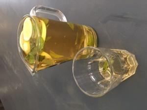 Thé glacé menthe et citron frais
