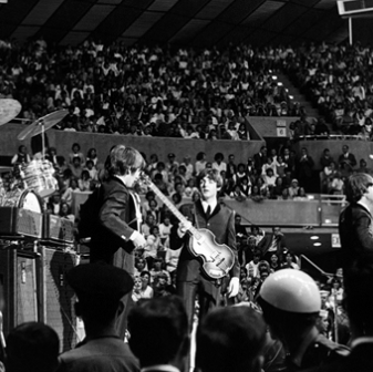 Les Beatles lanceront un nouveau CD du concert Live at the Hollywood Bowl