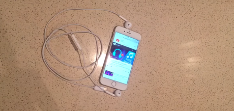 earpods-lightning-video-iphone-7