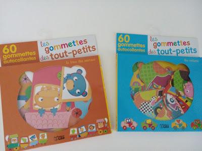 Dans sa bibliothèque, il y a... #4 : ses premières activités d'autocollants repositionnables de chez Lito
