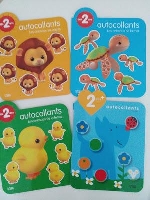 Dans sa bibliothèque, il y a... #4 : ses premières activités d'autocollants repositionnables de chez Lito