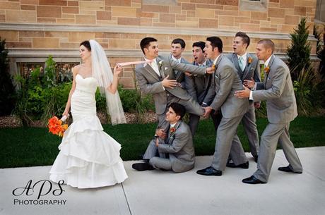 Pour rendre votre mariage inoubliable : 20 idées de photos de mariage amusantes !