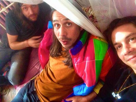 Naïve New Beaters : La bande-son de 2016 ? « Un best-of de la compagnie créole »