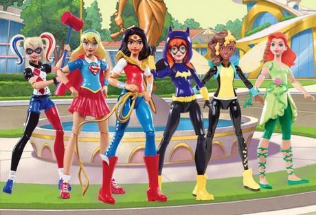 DC SuperHero Girl : les poupées Mattel disponibles en France !