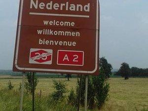 Entrée dans les Pays-Bas