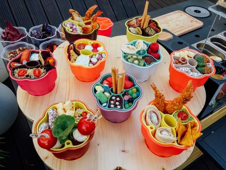 Et si on mangeait et buvait dans une seule main ? Avec Möötie c'est possible !