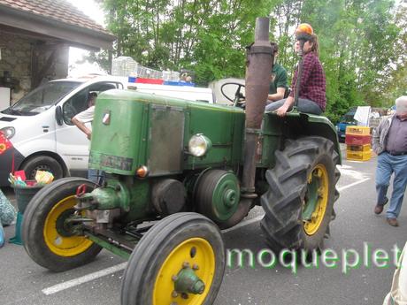 France - Le comice Agricole - les tracteurs