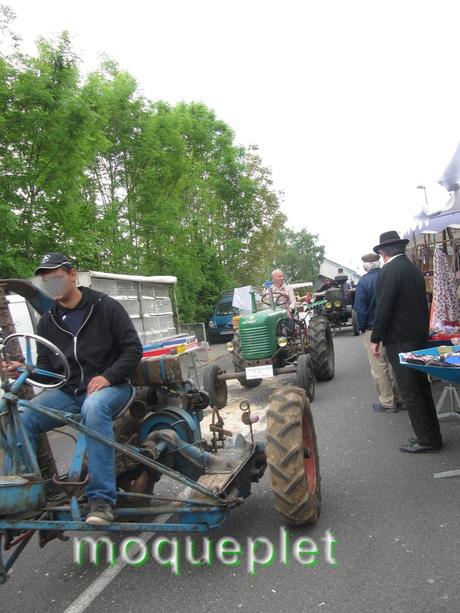 France - Le comice Agricole - les tracteurs