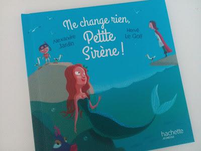 Let's go en vacances. On met quoi dans les valises ? #1