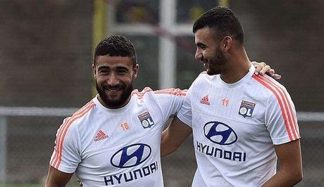 OL : Après la défaite contre le PSG 4-0, Fekir serait en danger, Ghezzal pourrait en profiter !!!