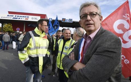 El Khomri persévére dans la médiocrité.