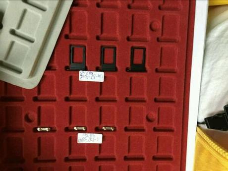 iphone-7-tiroir-sim-noir-sideral