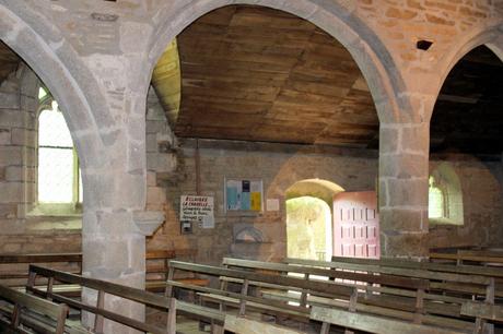 interieur chapelle tremalo