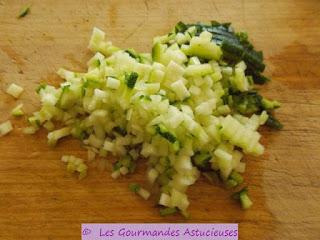 Riz en salade aux courgettes et au basilic