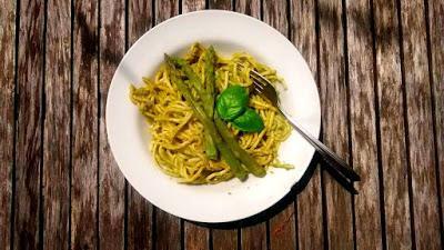 Pâtes au pesto du printemps... et au Pâtes au pesto du printemps... et au