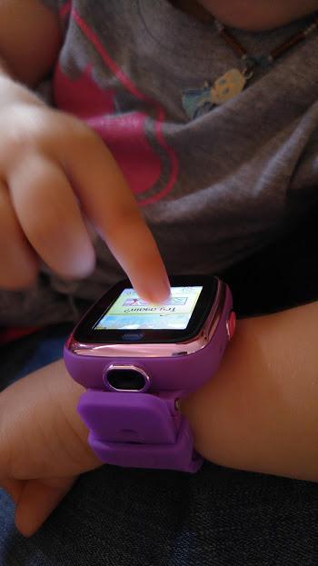 Mini Radieuse a testé Kidizoom Smart Watch de V-Tech et on en fait tirer une (Concours)