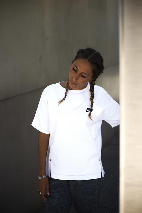 Nike-NSW-Tech-Pack-Wmns-FW16-010