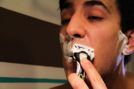 Préparer sa peau avant le rasage  La Popote de l'Abeille