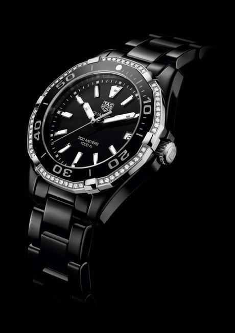 5. AQUARACER 300M LADIES 2016_PHOTOS_WAY1395.BH0716 AQRC FULL BLACK CERAMIC DIAMOND BEZEL - PR VIEW 2016