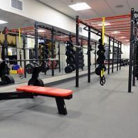 Under Armour transforme une ancienne banque en salle de fitness