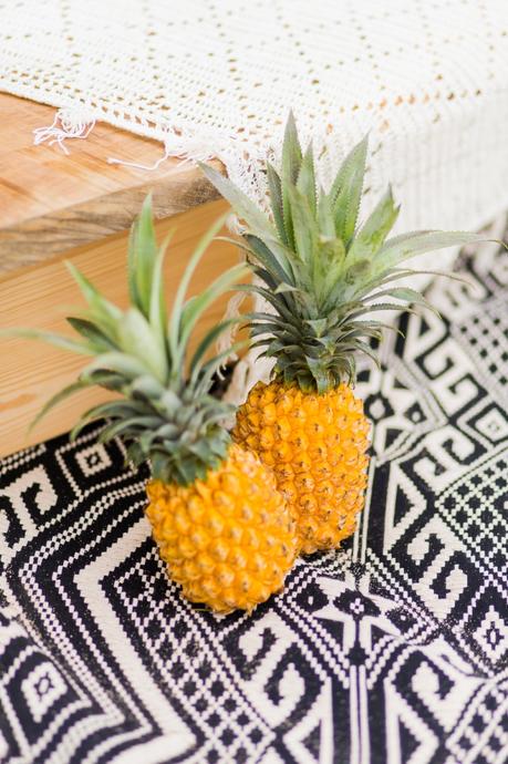 INSPIRATION – GIRLS, FUN AND PINEAPPLES