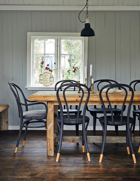 Chaises bistrot Esprit Thonet Planète Deco via Nat et nature Home Challenge // Chaises : mes coups de coeur