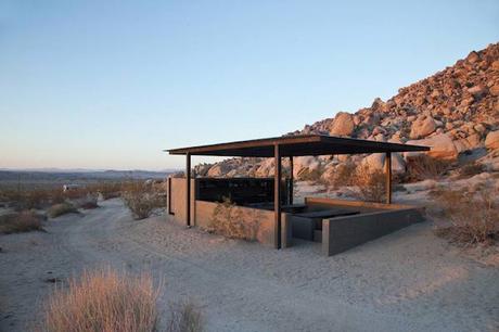 wagon-community-living-project-in-the-desert-5