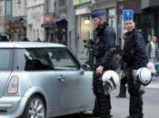 policiers belges attaqués couteau Molenbeek