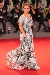 Natalie Portman robe longue