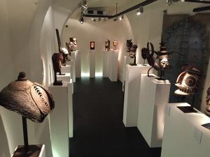 « »PARCOURS DES MONDES » » 2016 Galerie « SCHOFFEL de FABRY » img_0501