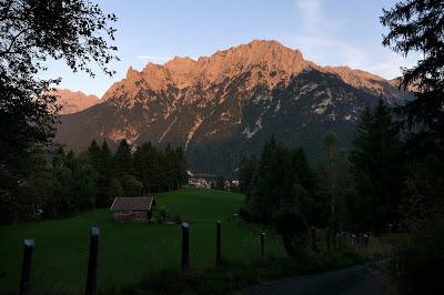 Le Karwendel au crépuscule