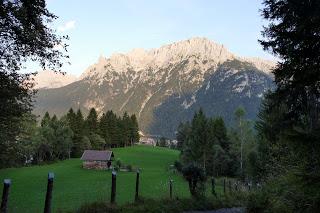 Le Karwendel au crépuscule