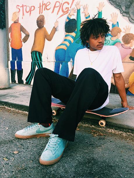 SUPREME x NIKE SB BLAZER LOW GT 2016