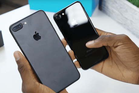 iPhone 7 et iPhone 7 Plus noir de jais les 1ers unboxing