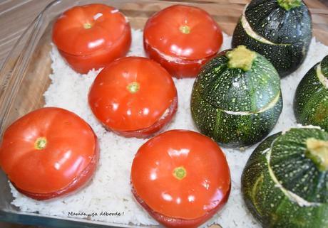Tomates et courgettes farcies au fromage frais et maquereau