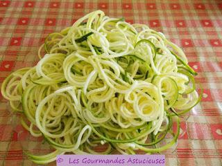 Spaghettis de courgette à la vinaigrette sans huile (Vegan)
