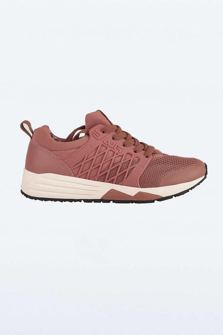 20 sneakers pour attaquer la rentrée du bon pied 20 sneakers pour attaquer la rentrée du bon pied