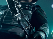 Arrow saison Oliver Queen surveille Star City dans poster