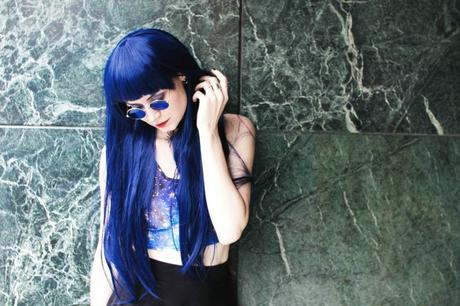 blue-long-wig