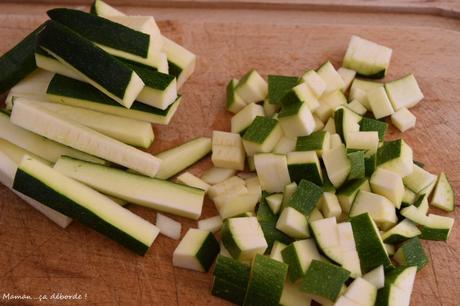 Courgettes en bâtonnets et en dés