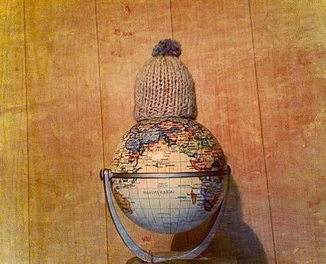 Globe-T. dans son chalet à la montagne-bonnet-voyageur-travelling-Winter-Hat