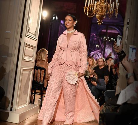Paris Fashion Week été 2017 : Le défilé Fenty X Puma by Rihanna...