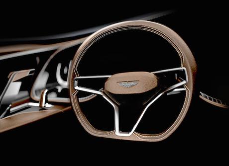 aston-martin-powerboat-AM37-3