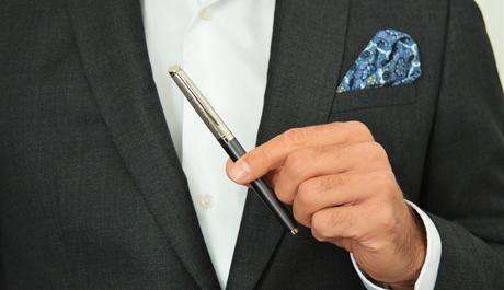 Stylo plume comme un accessoire de mode pour homme