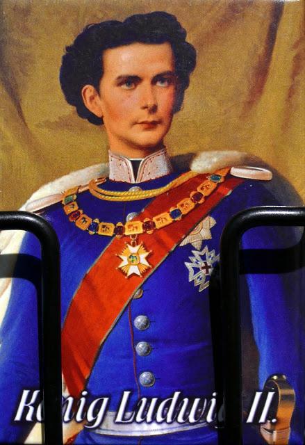 Ludwigmania: du kitsch à gogo chez les marchands du temple