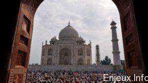 Rénovation du Taj Mahal en Inde
