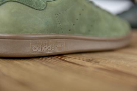 Size? x adidas Stan Smith Winterized