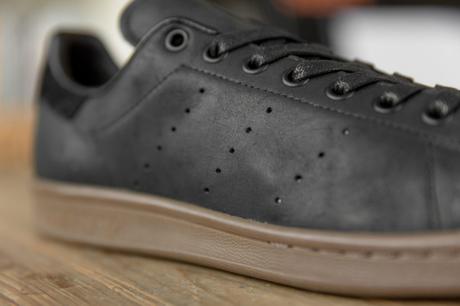 Size? x adidas Stan Smith Winterized