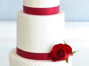 Wedding cake blanc rouge